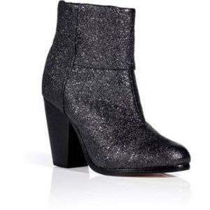 Rag & Bone Classic Newbury Crinkled Gunmetal Leather Ankle Booties Boots